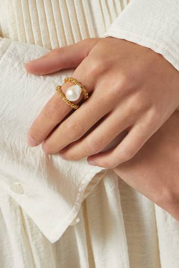 hover state of Modern Vintage Double Twisted Pearl Ring in 18k Gold-plated Brass
