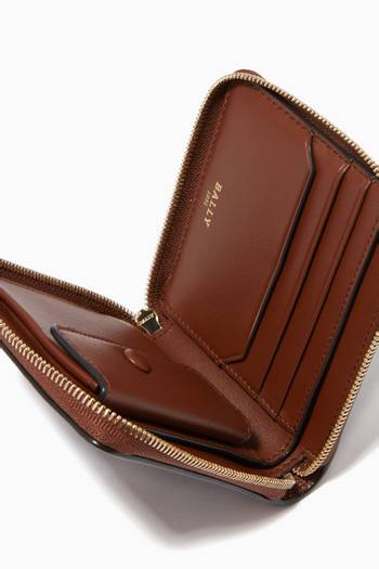 hover state of Dassy Wallet in Quilted Leather  