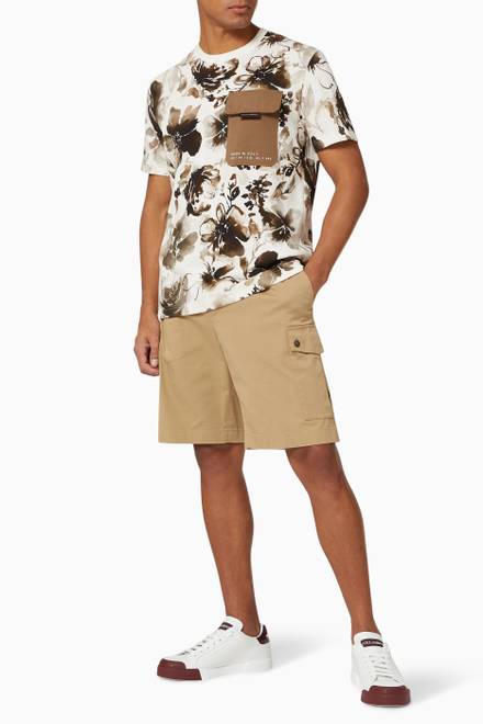 hover state of Shorts with Cargo Pockets in Stretch Cotton Drill  