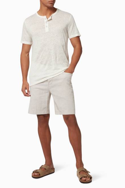 hover state of Traveler Shorts in Linen Stretch 